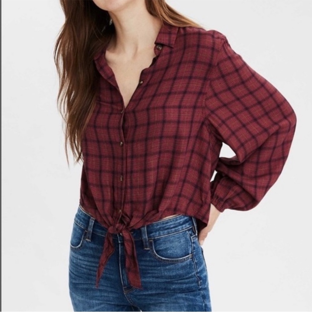 ✨NEW✨ AE Red Plaid Tie-Front Top